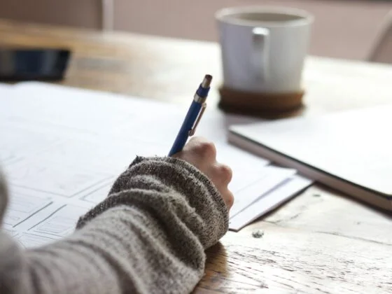 Advantages of pursuing an MBA early in your career